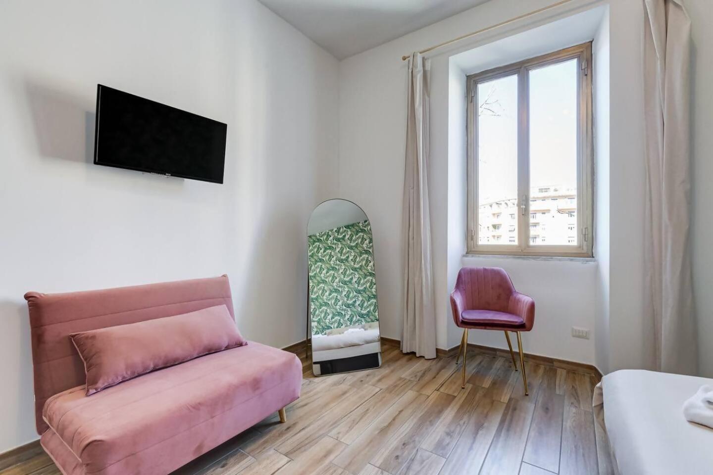 Bright And Spacious 2Bdr Apartment Рим Екстериор снимка
