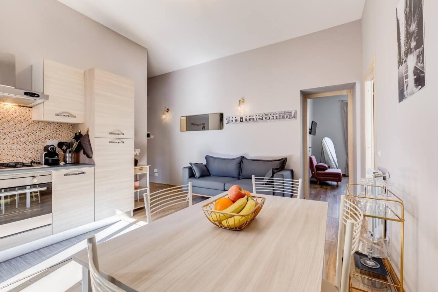 Bright And Spacious 2Bdr Apartment Рим Екстериор снимка